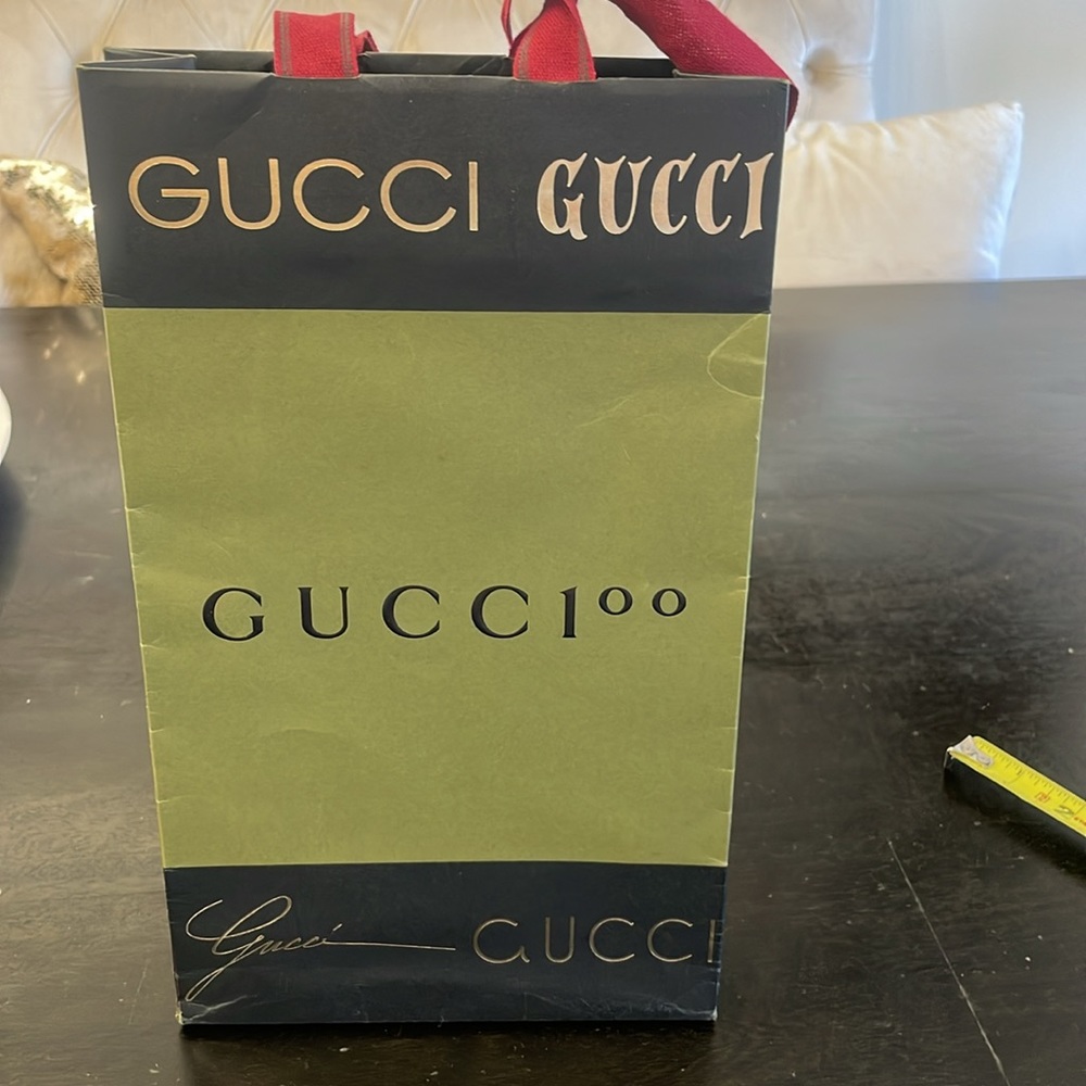 Shopping bag